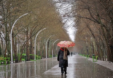 بارش‌های سیل‌آسا همدان را فرا می‌گیرد