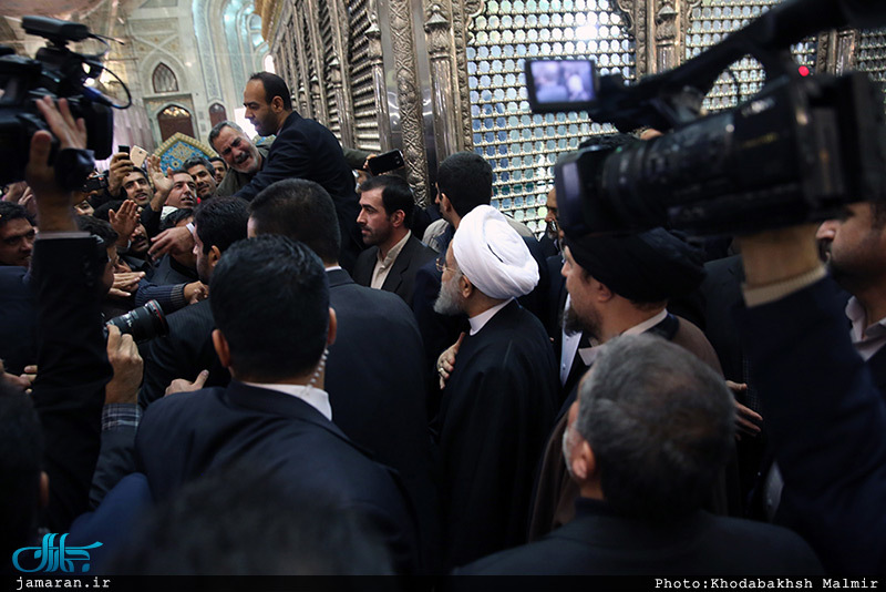 ادای احترام حسن روحانی به امام خمینی و رییس فقید مجمع تشخیص مصلحت نظام