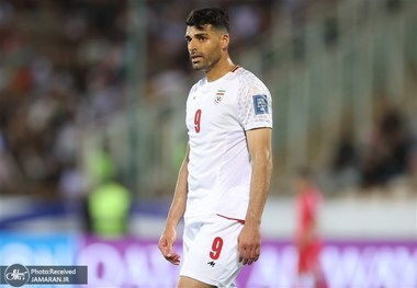 انتقاد طارمی از بازیکنان تیم ملی: 10 نفر ایستادند و پنالتی نزدند!