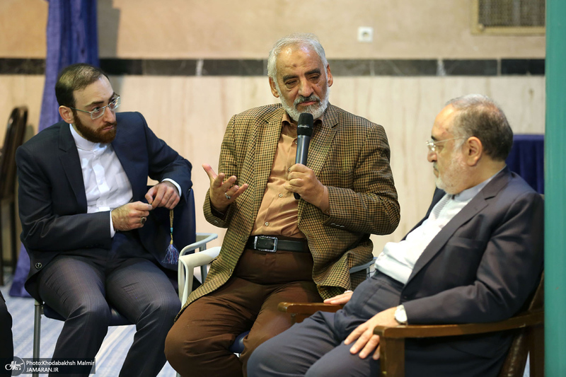 دیدار جمعی از معاونین و سفرای سابق وزارت خارجه‎‎ با سید حسن خمینی