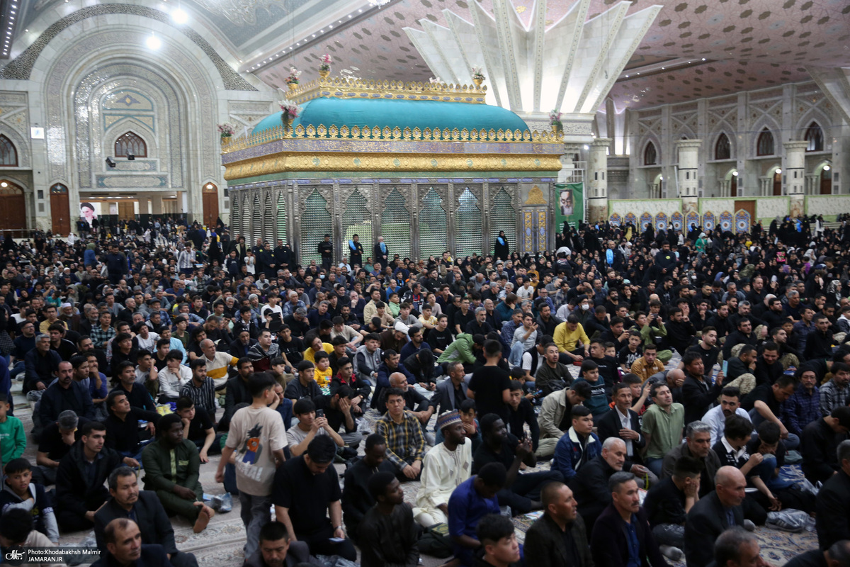 مراسم احیاء شب بیست و سوم ماه مبارک رمضان در حرم مطهر امام خمینی (س)