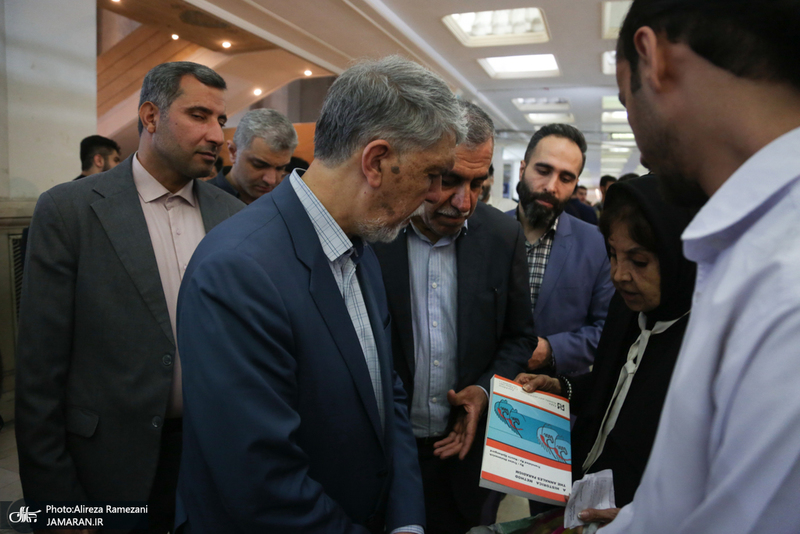 غرفه موسسه تنظیم و نشر آثار امام خمینی (ره) در سی و ششمین نمایشگاه کتاب تهران-4