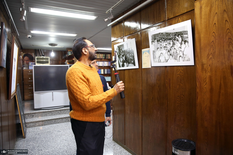 بازدید آقای جاوید چوهدری مجری ، مقاله نویس  پاکستان از بیت امام خمینی در جماران