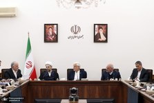 ارائه گزارش اقدامات و برنامه‌های دولت برای مدیریت و کنترل بازار ارز در جلسه مشترک معاونان اول قوای قضاییه و مجریه/ عارف: دولت با همفکری و همکاری سایر قوا بدنبال حل مسائل معیشتی و پیروزی در برابر جنگ اقتصادی دشمنان است/ خلیلی: قوه قضاییه در کنار دولت است