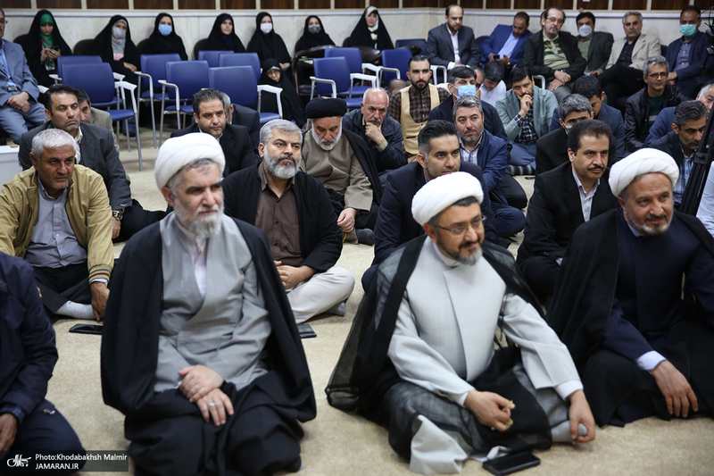 دیدار نوروزی سید حسن خمینی با کارکنان موسسه تنظیم و نشر آثار امام خمینی (س)