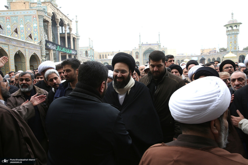 مراسم شییع و نماز