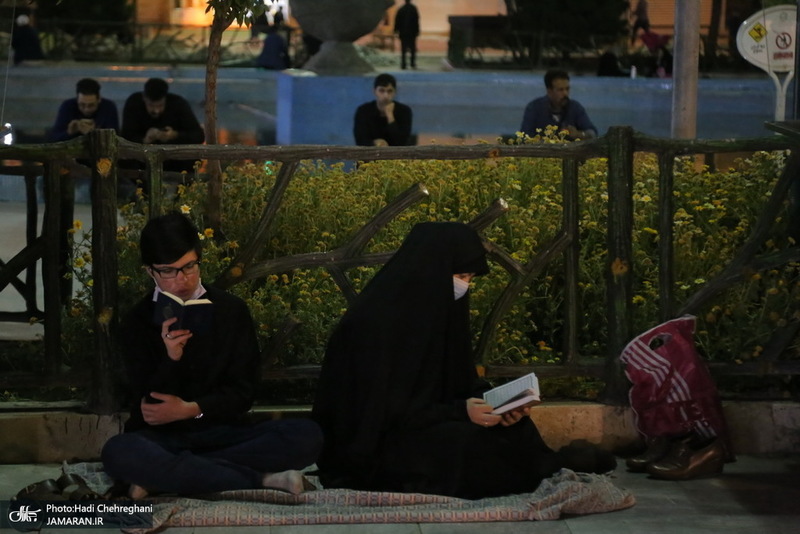 مراسم احیای شب بیست و یکم ماه رمضان در جوار حرم کریمه اهل بیت(س)