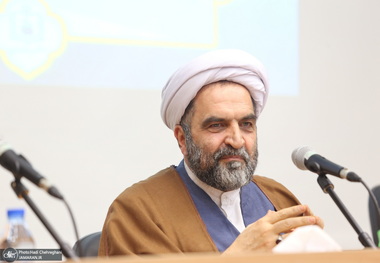  سخنان آیت الله محمد سروش محلاتی در سومین نشست از سلسله نشست های تبیین مکتب امام خمینی(س) 