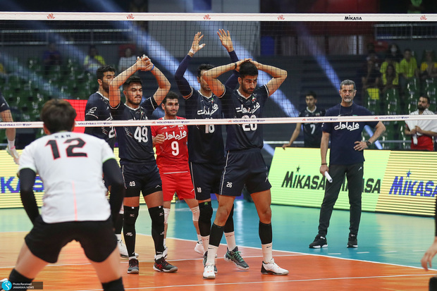 باخت تحقیر آمیز والیبال ایران به ژاپن