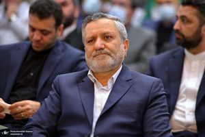 تشییع پیکر مطهر 18 شهید گمنام دفاع مقدس در حرم امام خمینی