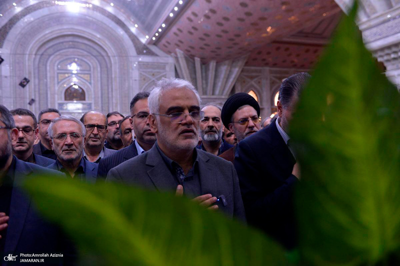 تجدید میثاق رئیس، اساتید و کارکنان دانشگاه آزاد اسلامی با آرمان های حضرت امام (س)