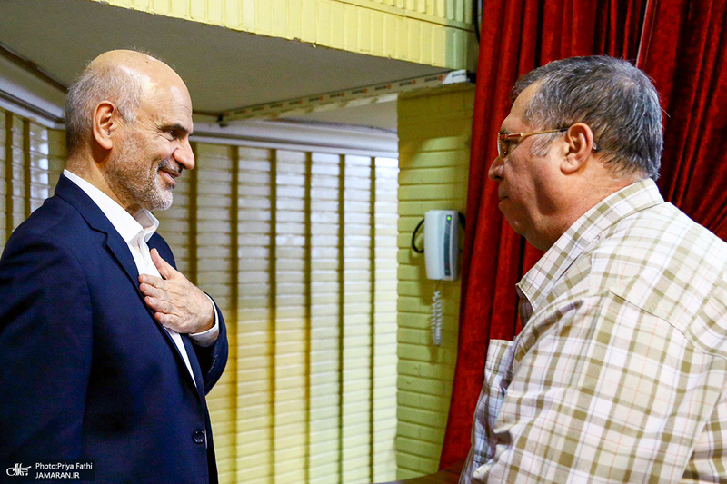 شب بزرگداشت «فرشاد مومنی»