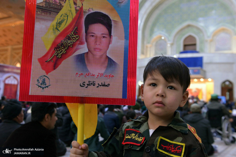 نخستین یادواره شهدای مدافع حرم فاطمیون در حرم مطهر امام خمینی(س)