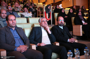 آئین افتتاح سومین هفته فرهنگی «بر آستان آفتاب» در بیت تاریخی امام