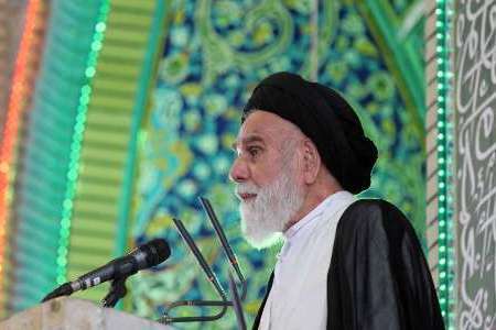 امام جمعه کرمان: دشمن نمی خواهد انقلاب اسلامی ادامه حیات دهد