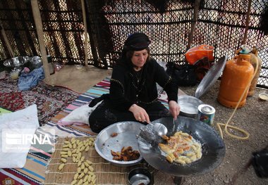 بانوان روستایی در رونق تولید اقتصادی نقش مهمی دارند