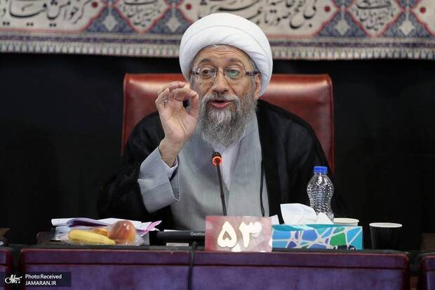 آملی لاریجانی: مشکلات اقتصادی هست اما مسئولان هم برای رفع آن تلاش می‌کنند/ انقلاب اسلامی در دنیا کاری کرده که هنوز لوازم آن آشکار نشده است