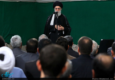 رهبر معظم انقلاب: مشاهده مسیر طی شده در انقلاب اسلامی و افق پیش‌رو، نشانه‌هایی کاملاً امید بخش، موفقیت‌آمیز و خوش عاقبت را نشان می‌دهد