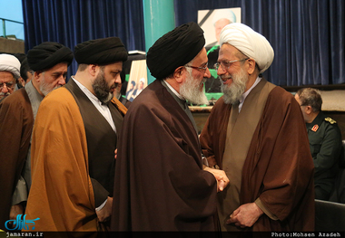 مراسم وداع با پیکر آیت الله هاشمی رفسنجانی(ره) در حسینیه جماران-13