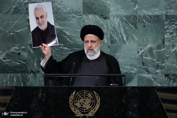 رئیسی در سازمان ملل: من به عنوان نماینده ایران صریحا اعلام می‌کنم جمهوری اسلامی ایران بدنبال ساخت سلاح هسته‌ای نیست/ فتوای آیت‌الله خامنه‌ای برای ایران از هر نظارت بین‌المللی نافذتر است/ به‌دنبال رسیدگی عادلانه به جنایات رئیس‌جمهور سابق آمریکا هستیم