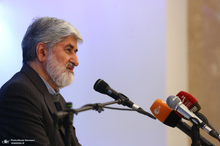 علی مطهری: ترامپ از نظر روحی در مقابل مقام رهبری شکست‌خورده است/  می‌خواهند ایران از درون خود فروبپاشد و آنگاه ورود نظامی داشته باشند/  هیچ‌گاه مردم ما حاضر نیستند کشورشان تبدیل به لیبی و سوریه شود/ قبول کنیم دوباره غافلگیر شدیم