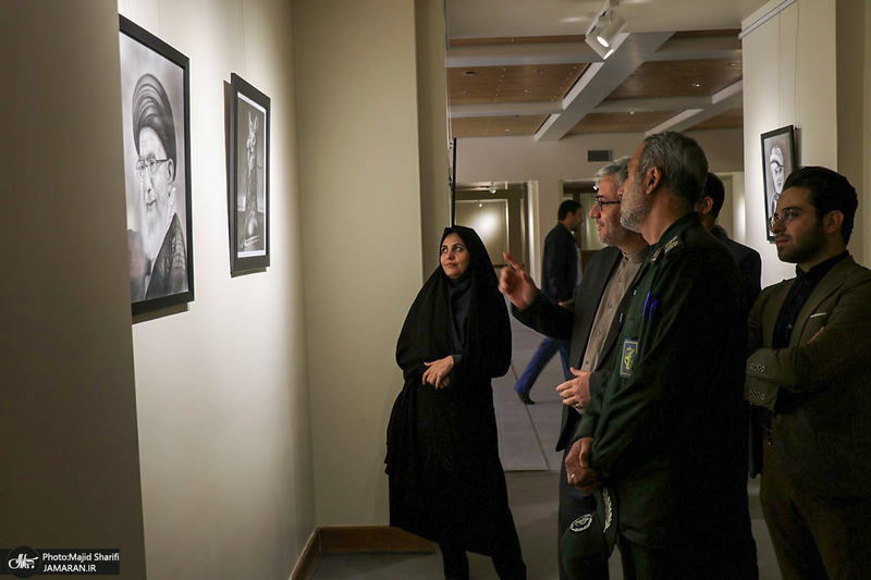 نمایشگاه «رویش های هنری خمین» در نگارستان روح الله بیت تاریخی حضرت امام (س)