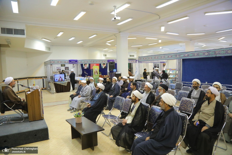 نشست علمی با موضوع تازه های پژوهشی انتشاراتی موسسه تنظیم ونشر آثار امام خمینی (ره)‎