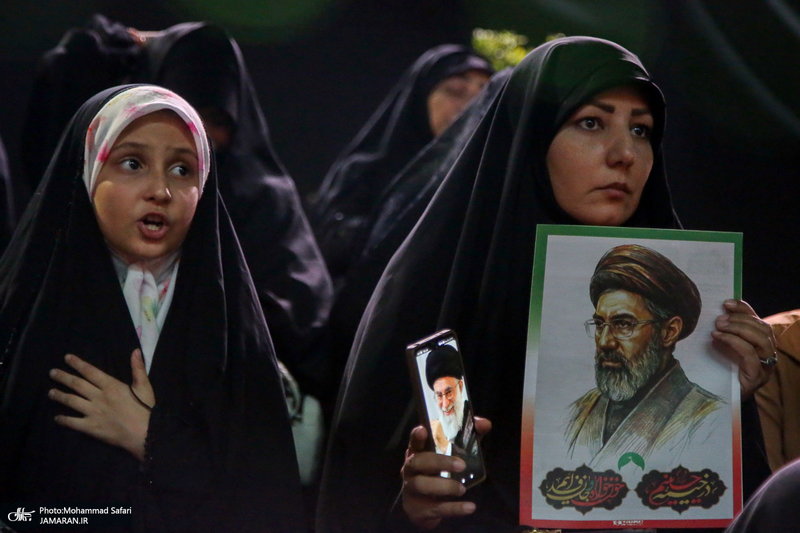 تجمع میدان انقلاب