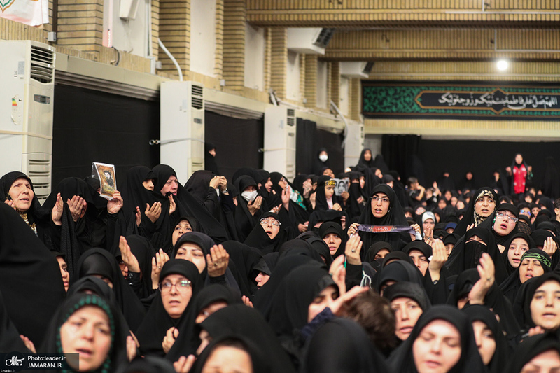 دومین شب مراسم عزاداری ایام شهادت حضرت زهرا (س) در حسینیه امام خمینی(ره)