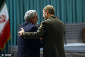 دیدار مسئولان نظام و مهمانان کنفرانس وحدت اسلامی با رهبر معظم انقلاب