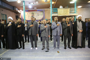 تجدید عهد با آرمان‌های امام خمینی(ره) و بزرگداشت شهدای خدمت در حسینیه جماران