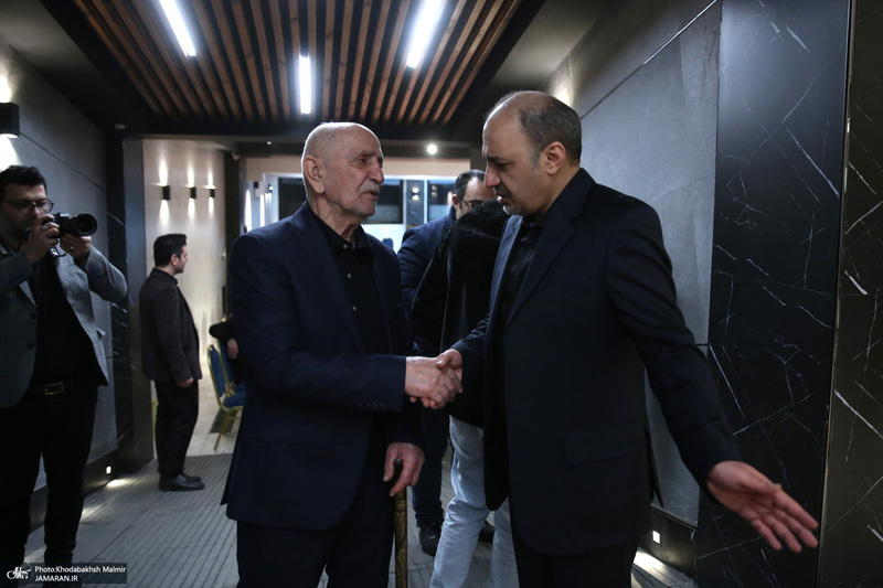 حضور سید حسن خمینی در منزل آیت الله امام جمارانی