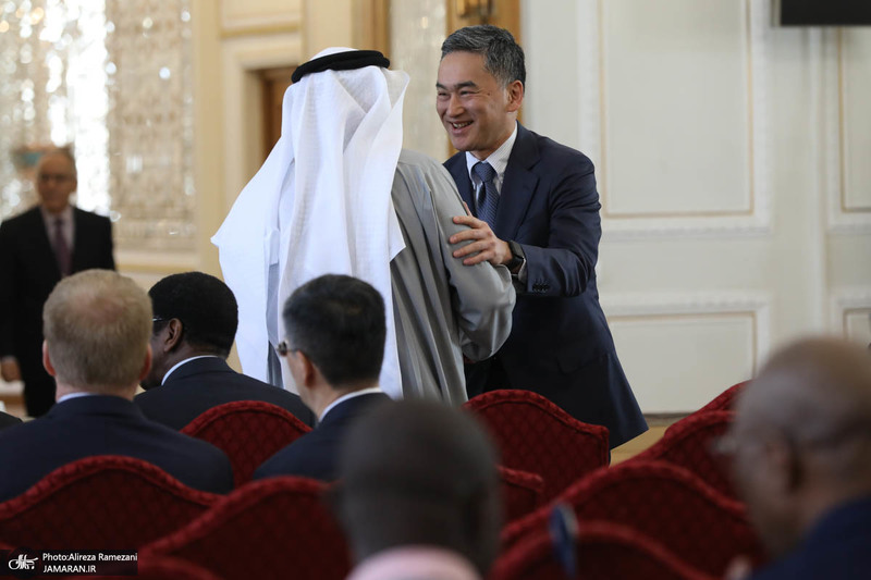 نشست وزیر امور خارجه با سفرا و کارداران و روسای نمایندگی های خارجی و بین‌المللی مقیم تهران