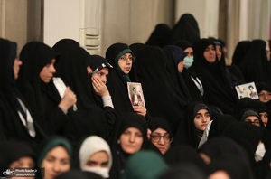 دیدار شرکت‌کنندگان در مسابقات بین‌المللی قرآن با رهبر معظم انقلاب