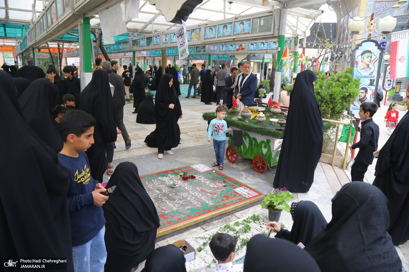 مراسم تحویل سال نو در گلزار شهدای قم‎