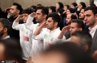 تصاویری از دیدار مدال‌آوران ورزشی و المپیادهای علمی جهانی با رهبر معظم انقلاب (7)