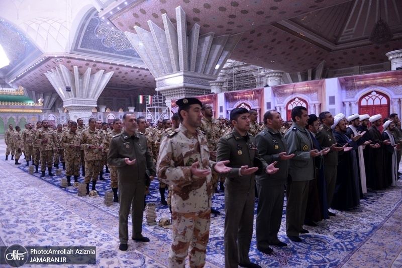 مراسم زیارت عاشورا پرسنل پادگان مرکز آموزش دژبان شهید اسدی کهریزک در حرم امام خمینی(س)