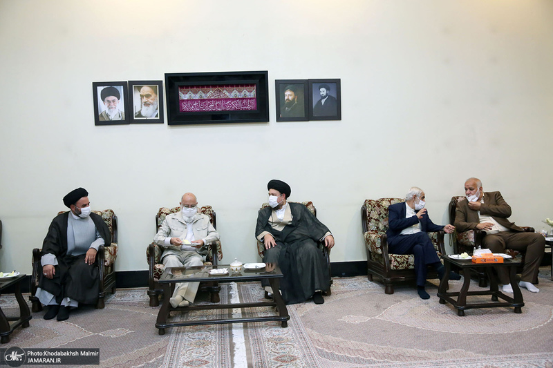 تجدید میثاق رئیس و اعضای دوره جدید شورای اسلامی شهر تهران با آرمان های امام خمینی(س)