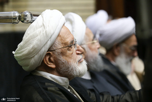 مراسم ختم احمد ناطق نوری