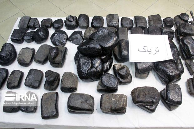 کشف بیش از ۲  تن تریاک در عملیات مشترک پلیس البرز و کرمان