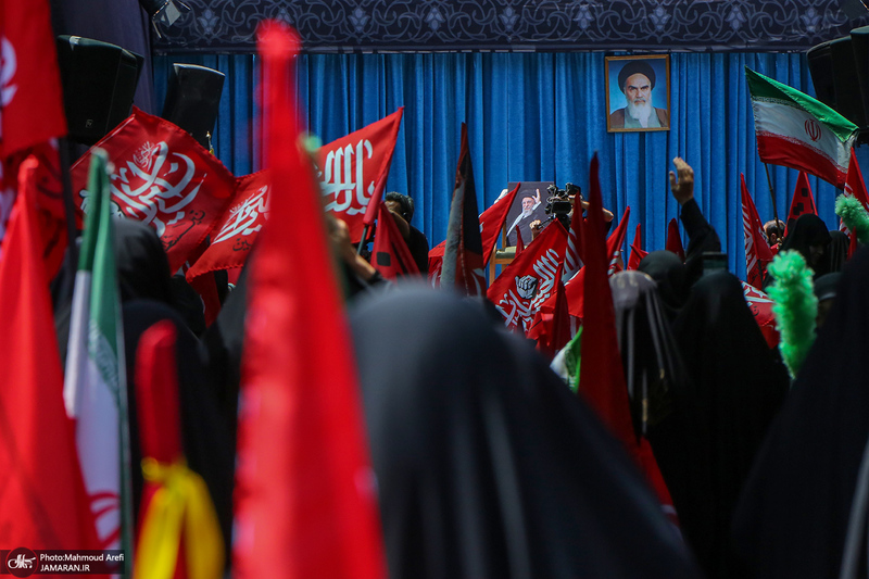 عزاداری ظهر عاشورا در جوار مقتل رهبر شهید انقلاب