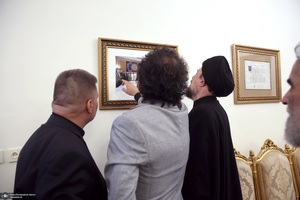 حضور سید حسن خمینی در سفارت واتیکان