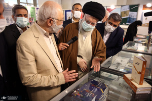 بازدید رهبر معظم انقلاب از سی و‌‌ چهارمین نمایشگاه بین‌المللی کتاب تهران