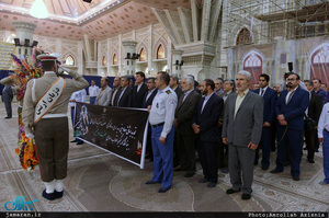 تجدید میثاق کارکنان و مدیران صنعت نفت با ارمان های حضرت امام(س)