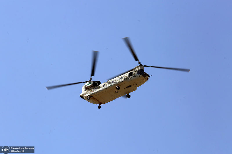 مراسم رژه روز ارتش در جوار حرم مطهر امام خمینی (س) - 2