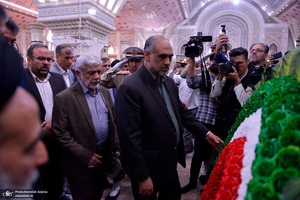 تجدید میثاق وزیر و مدیران جهاد کشاورزی با آرمان های حضرت امام (س)