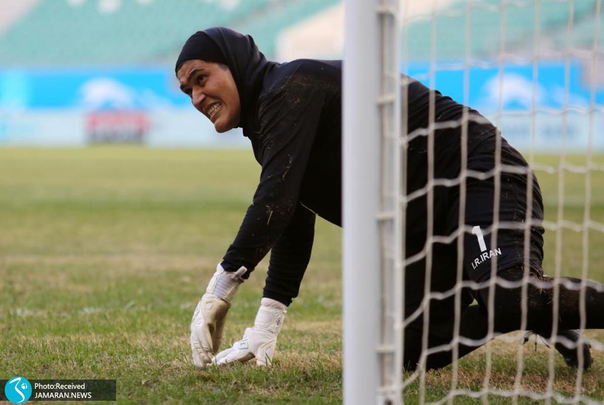 شبه عابدزاده در تیم ملی فوتبال زنان ایران!
