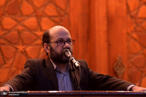 تجدید میثاق کتابداران و کارکنان نهاد کتابخانه عمومی کشور با آرمان های حضرت امام(س)