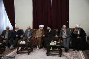 دیدار رئیس، مدیران و جمعی از کارکنان کمیته امداد امام خمینی (ره) با سید حسن خمینی