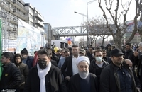 حضور حسن روحانی در راهپیمایی ۲۲ بهمن (13)